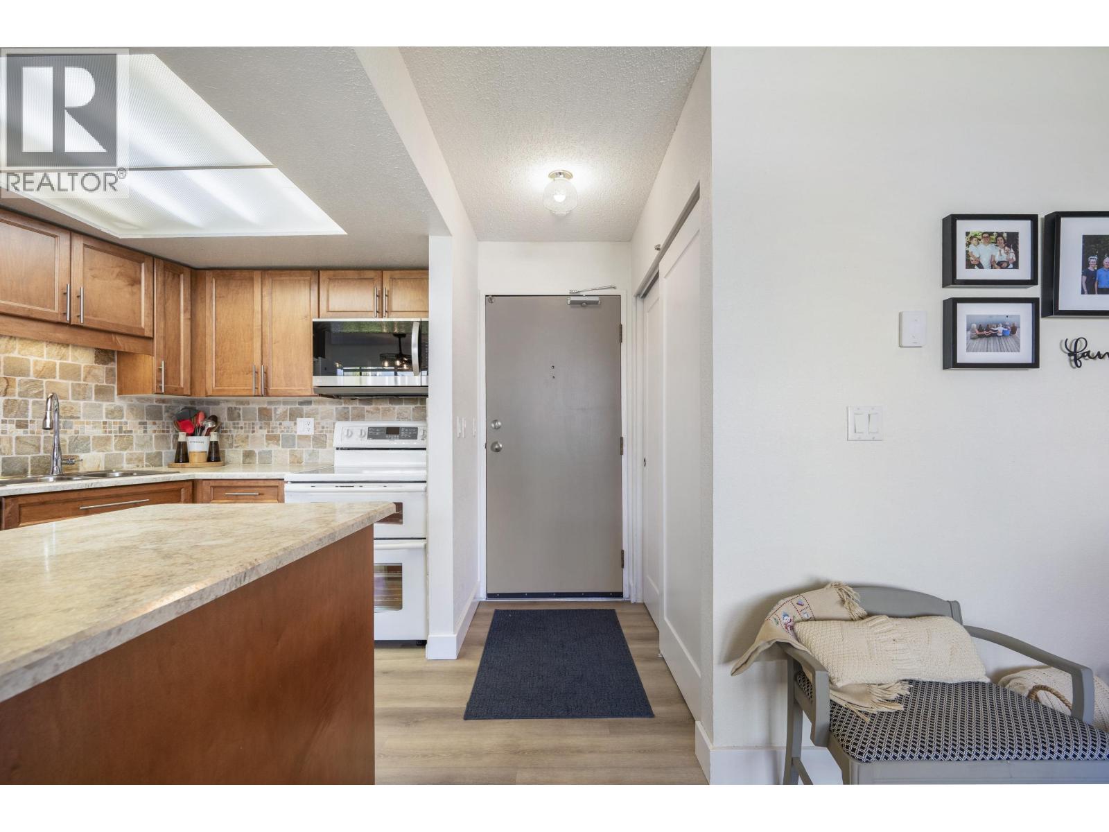 32 11900 228 STREET, Maple Ridge