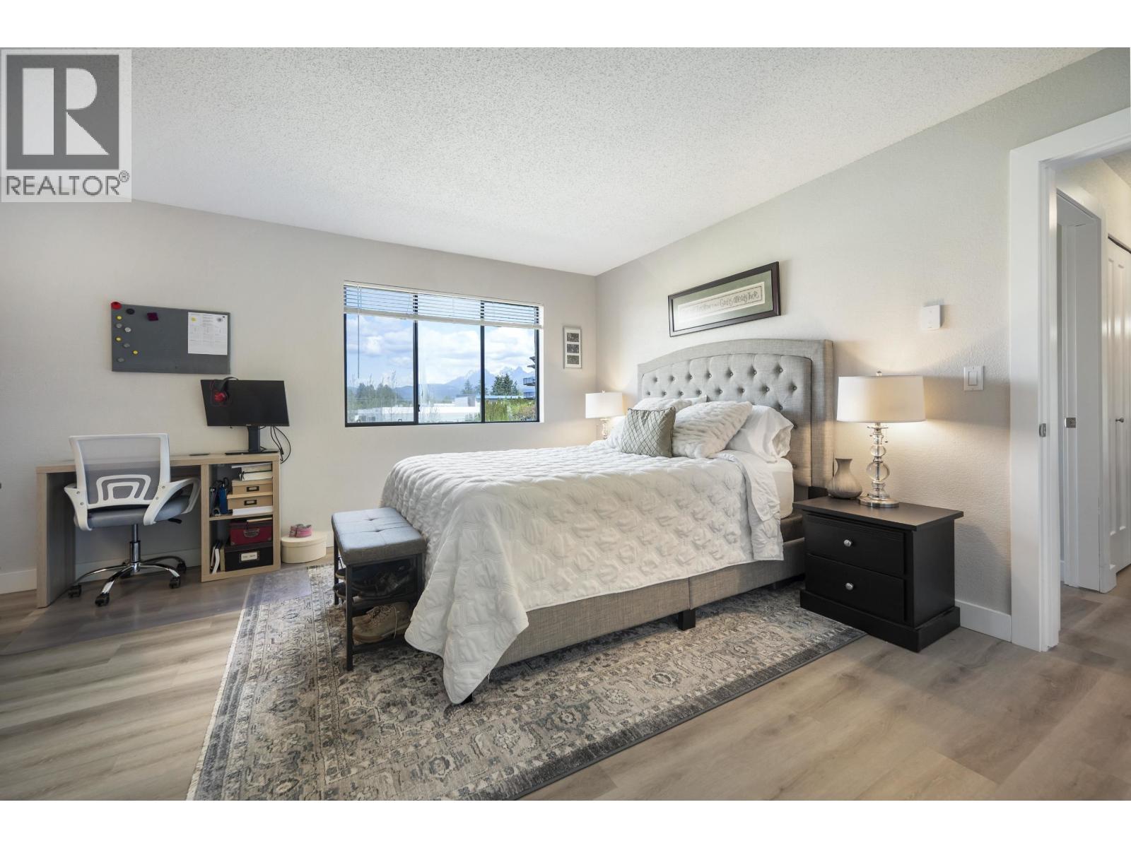 32 11900 228 STREET, Maple Ridge