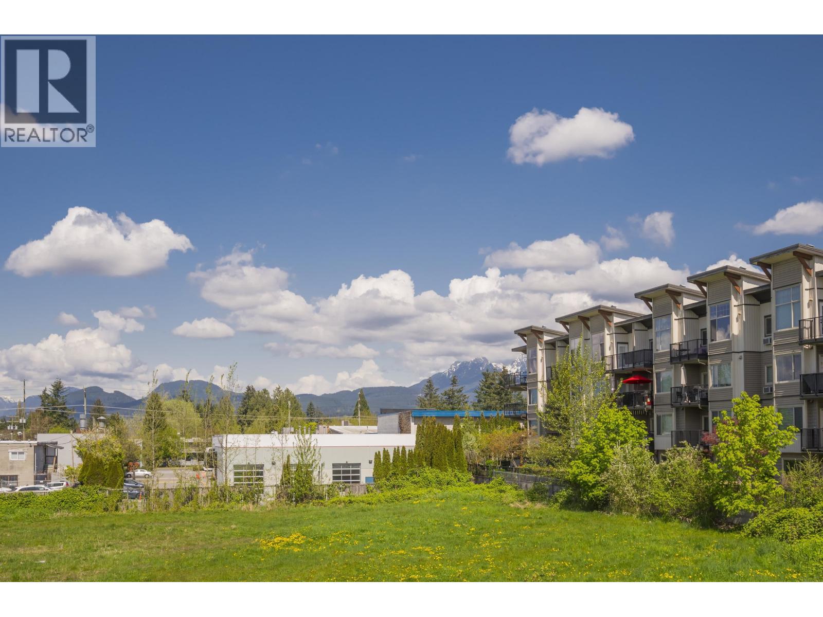 32 11900 228 STREET, Maple Ridge