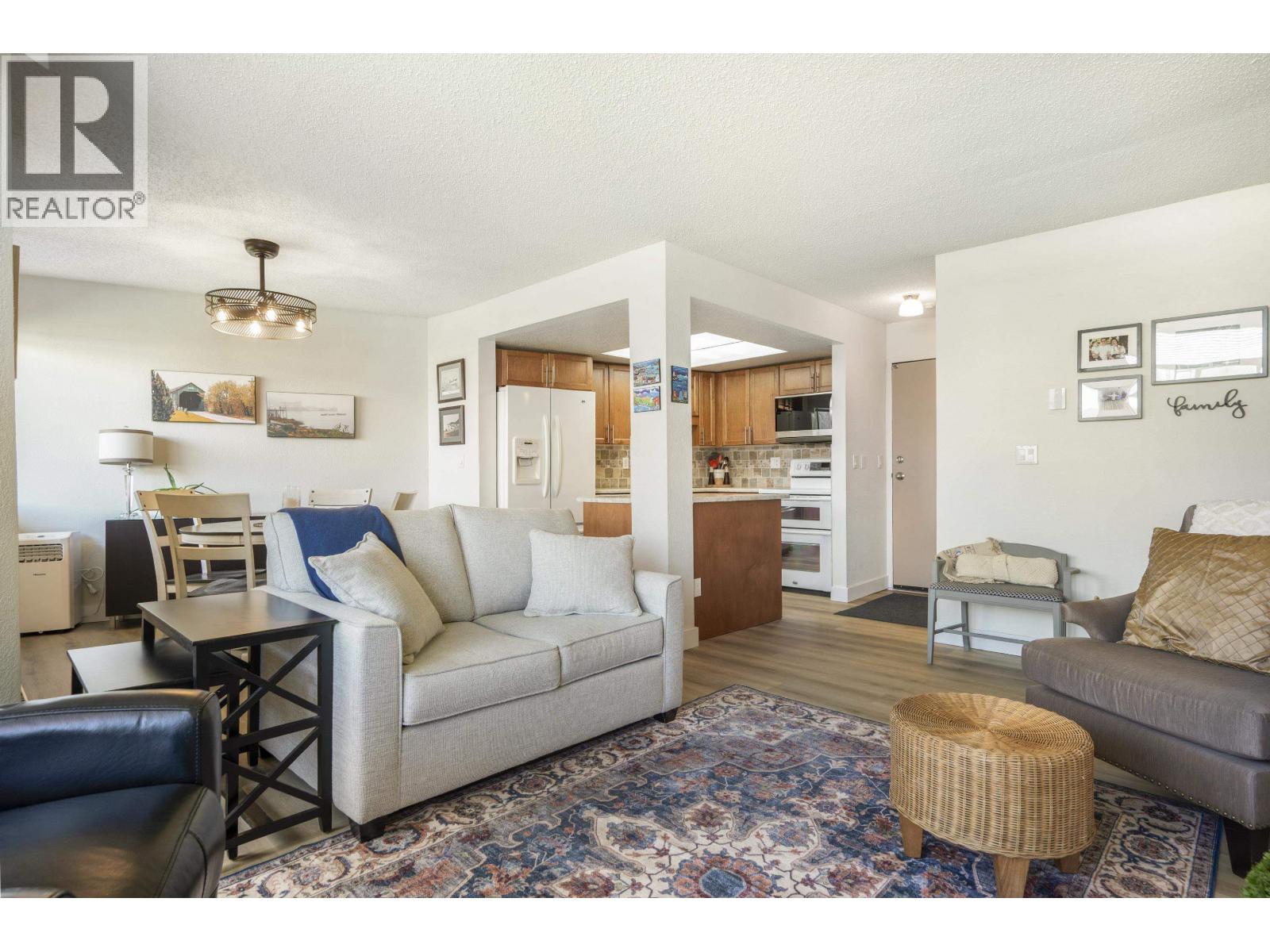 32 11900 228 STREET, Maple Ridge