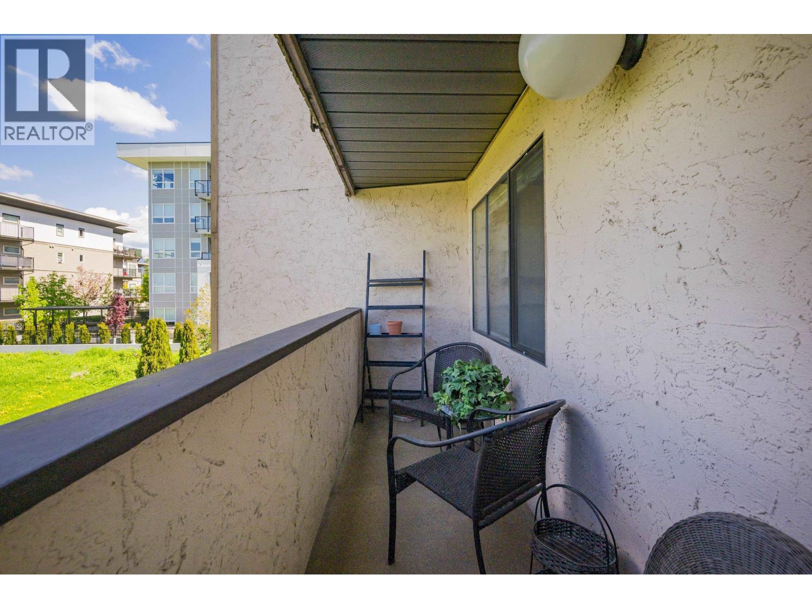 32 11900 228 STREET, Maple Ridge