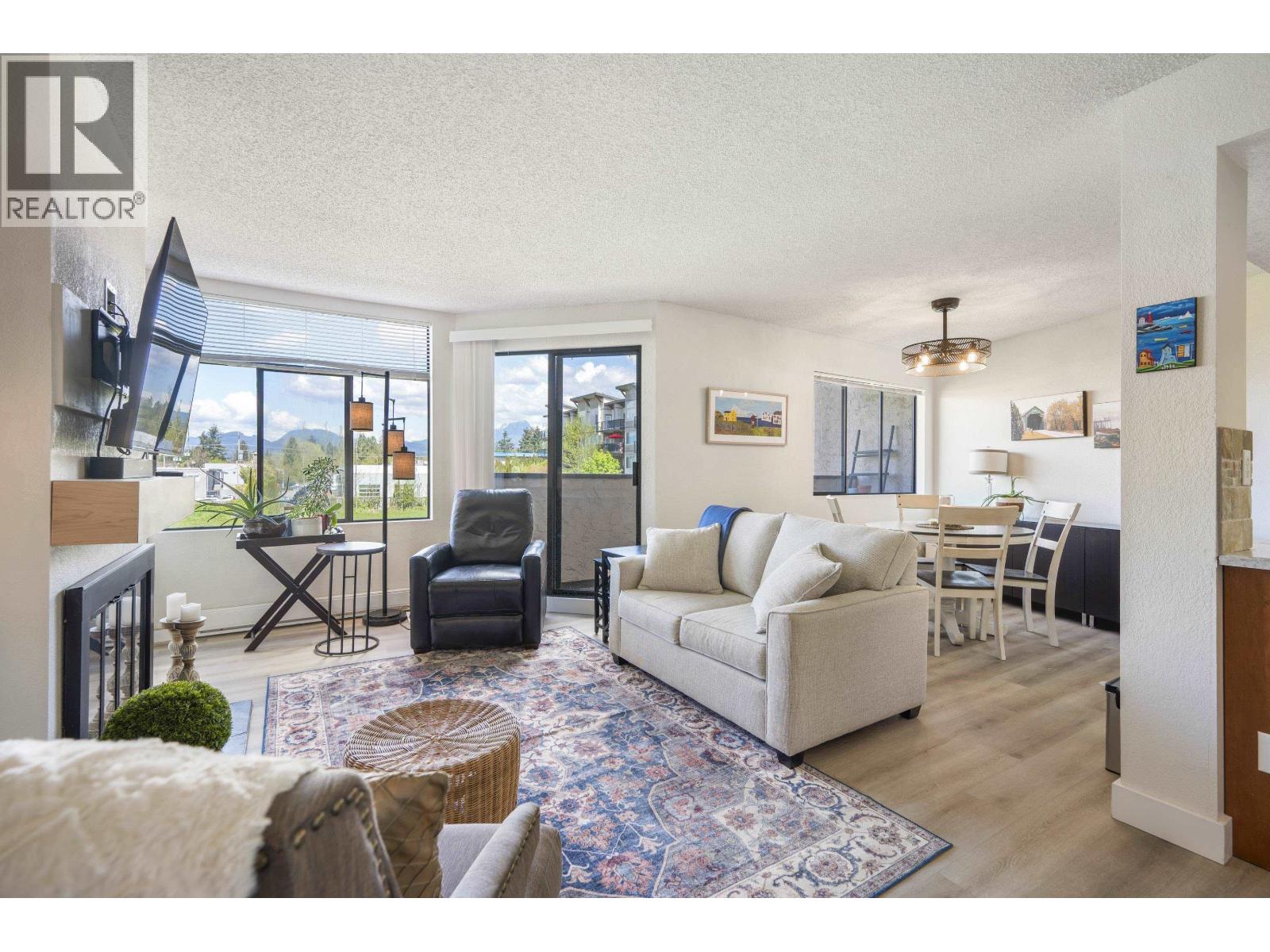 32 11900 228 STREET, Maple Ridge