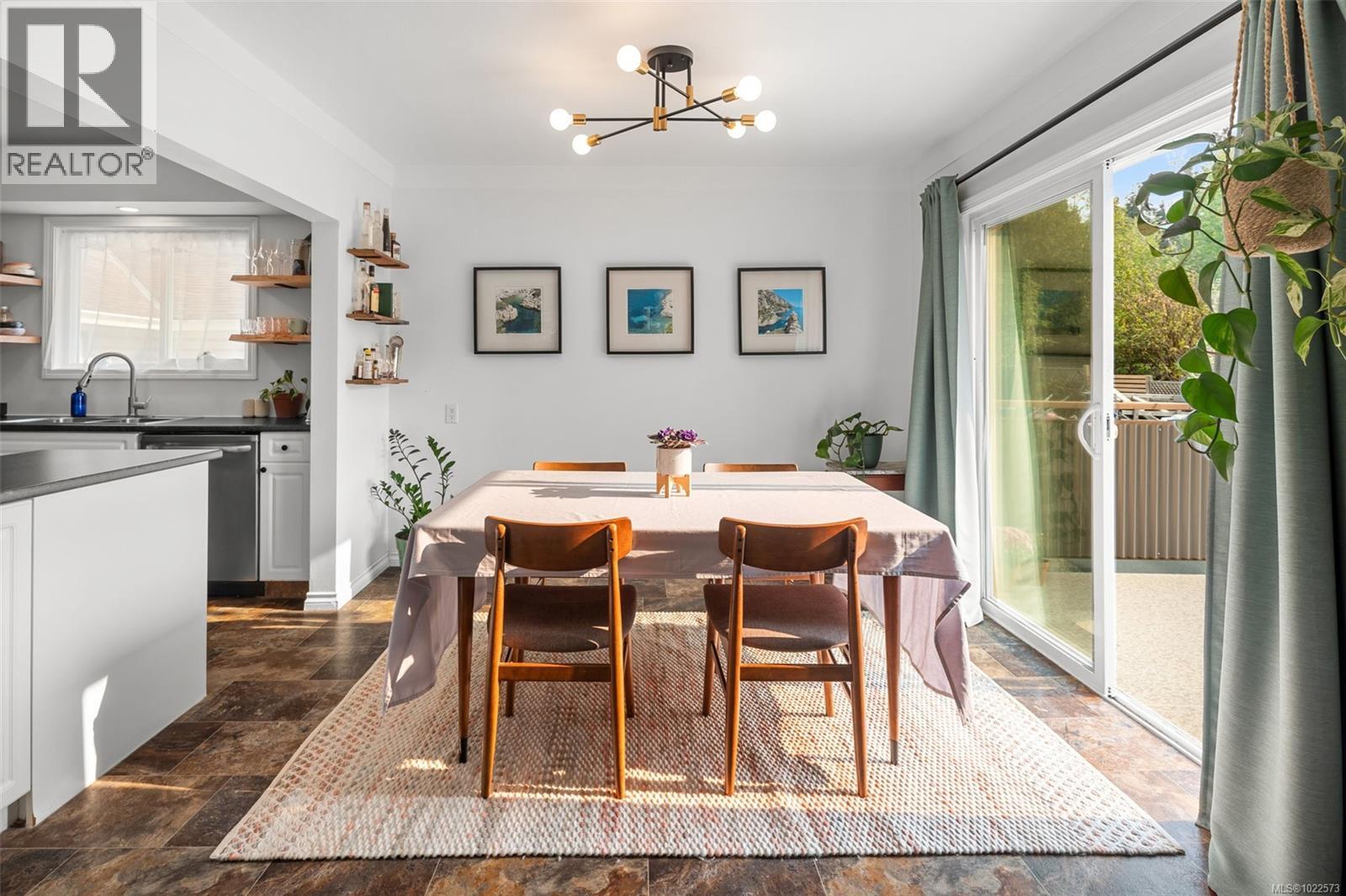 7147 Wright Rd, Sooke