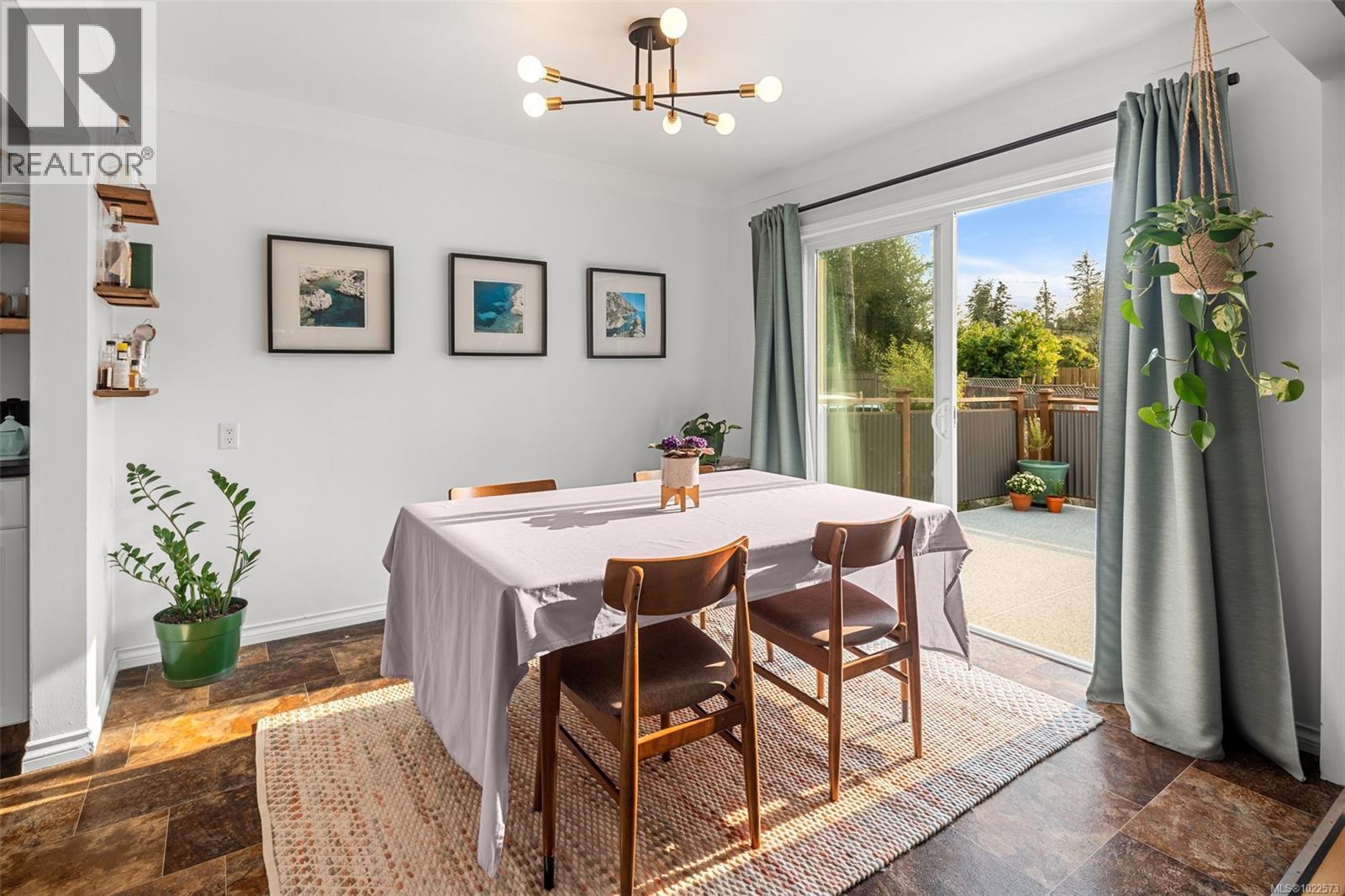 7147 Wright Rd, Sooke