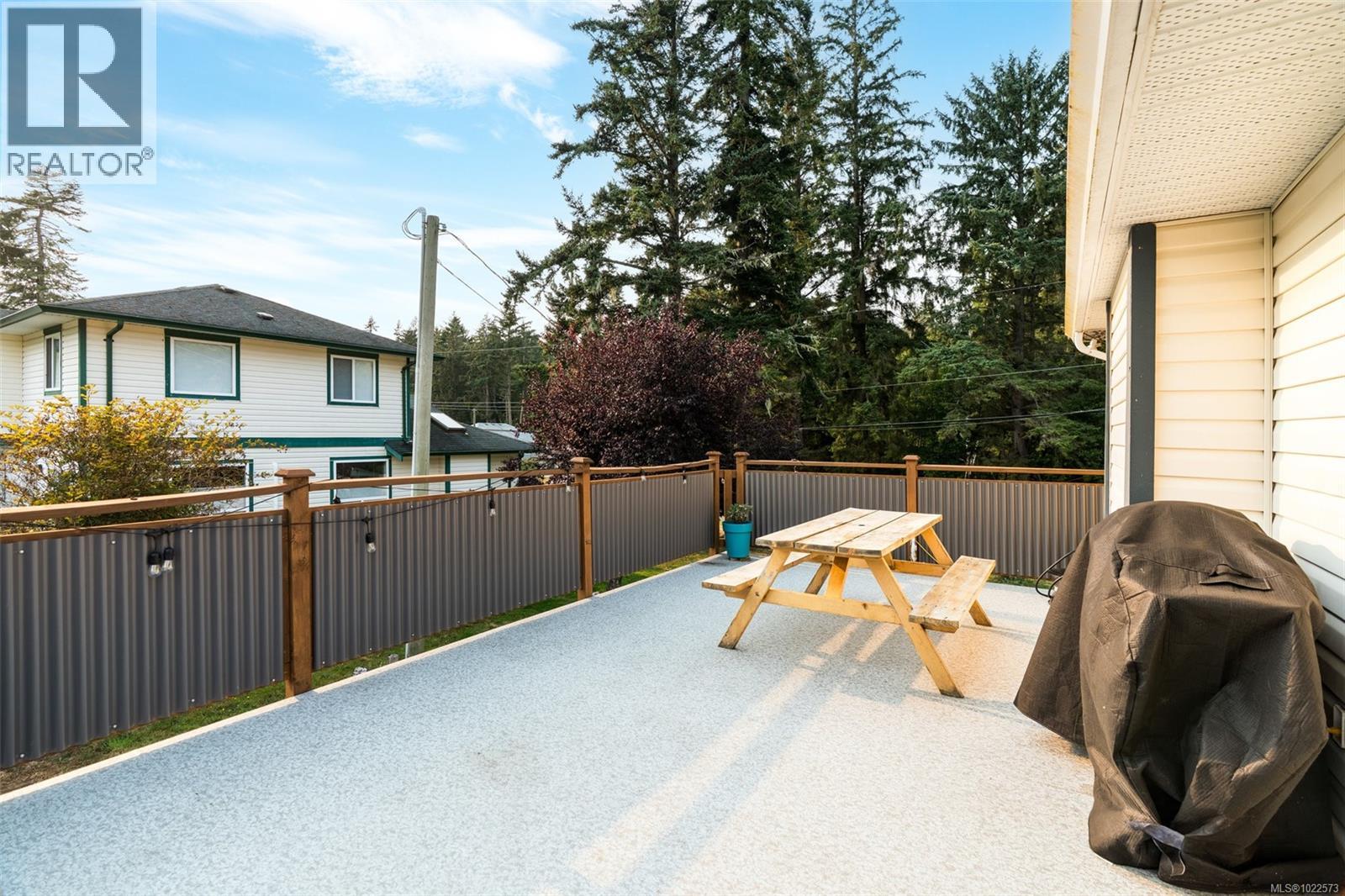 7147 Wright Rd, Sooke