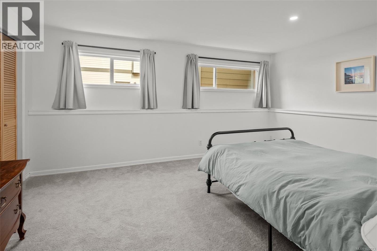 7147 Wright Rd, Sooke