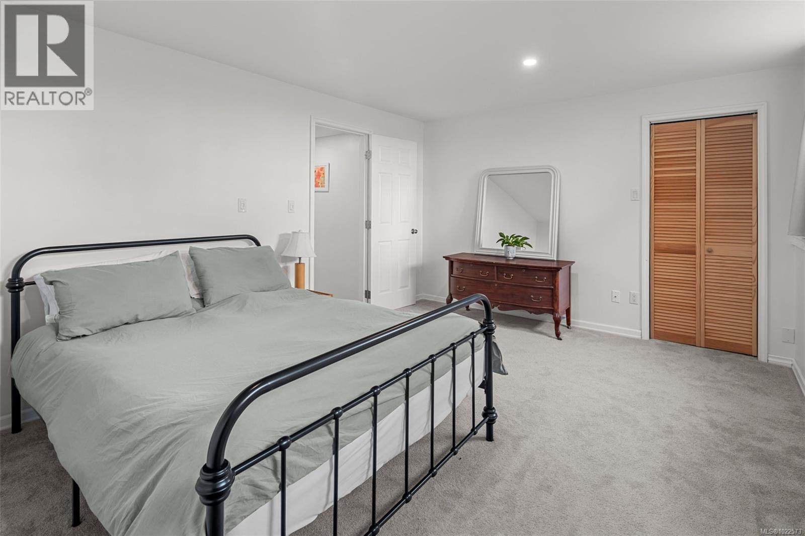 7147 Wright Rd, Sooke