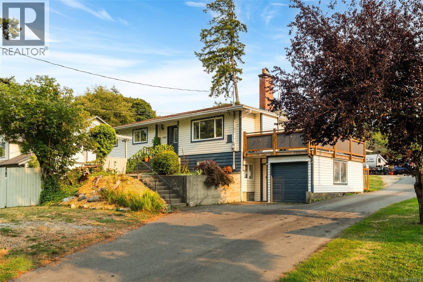 7147 Wright Rd, Sooke