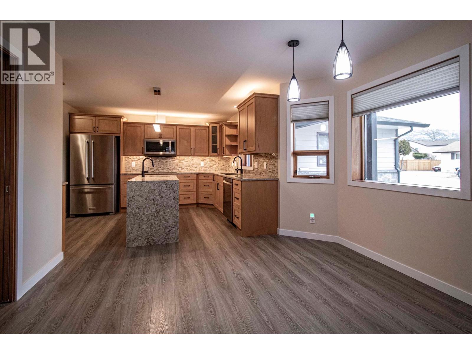 303 Roy Avenue, Penticton