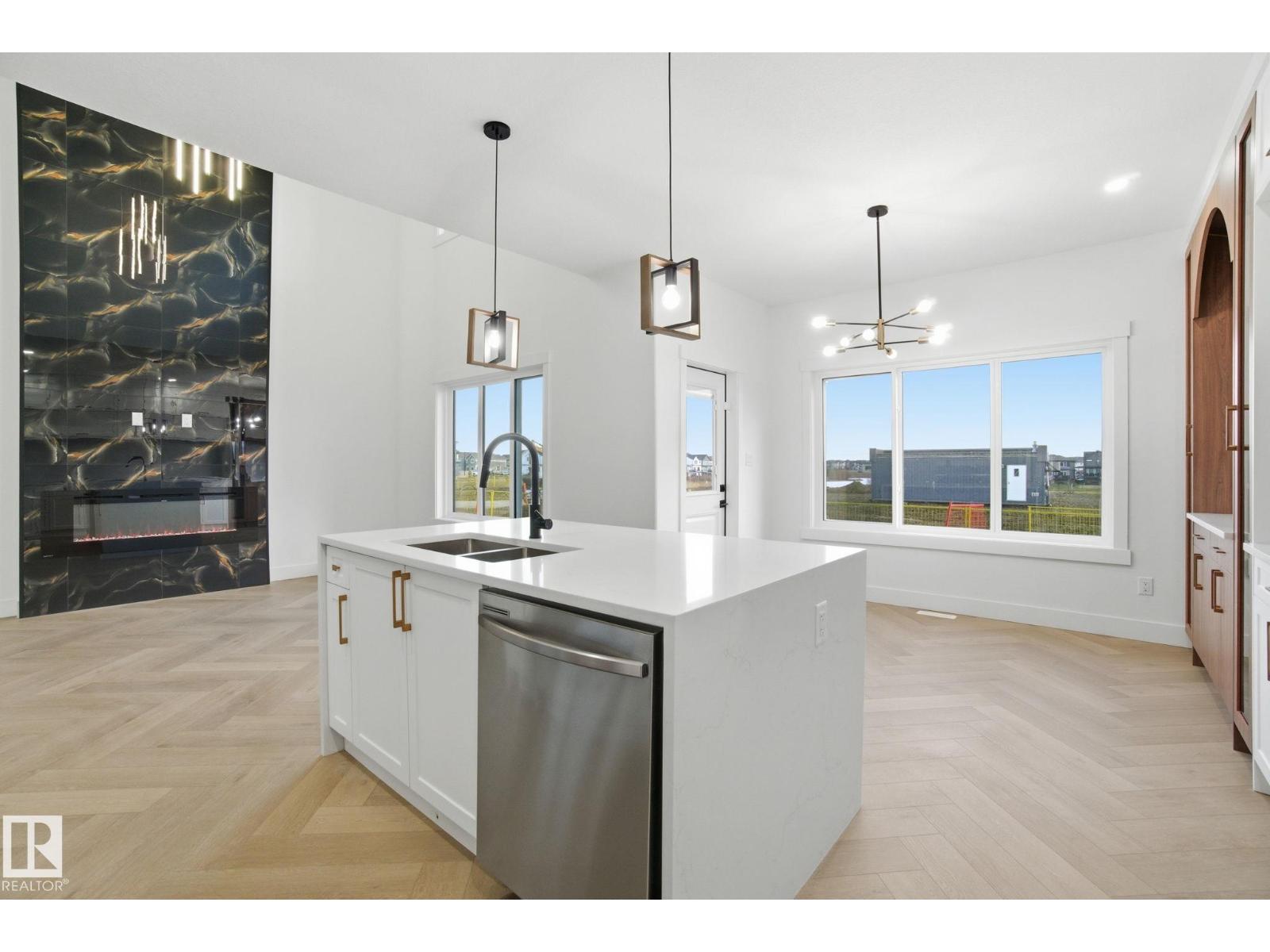 3309 Chernowski WY SW, Edmonton