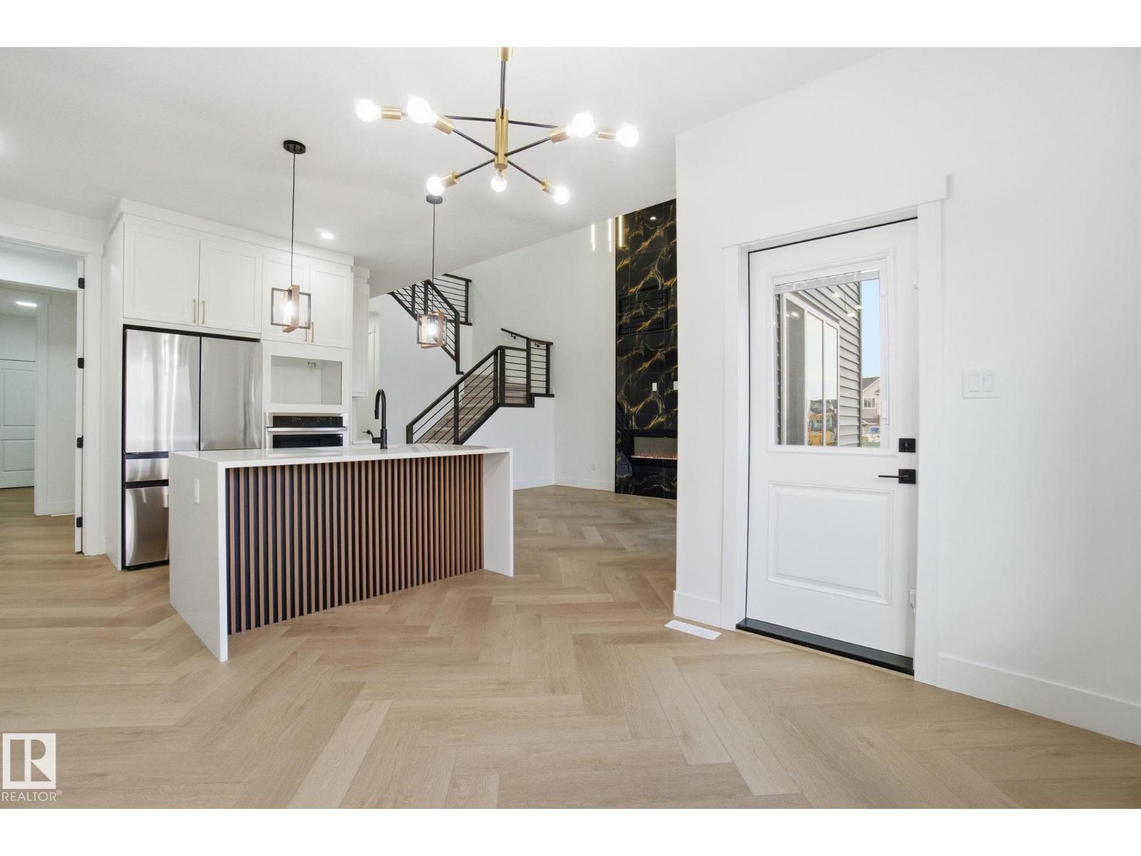 3309 Chernowski WY SW, Edmonton