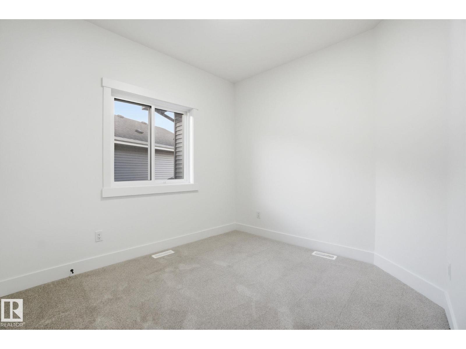 3309 Chernowski WY SW, Edmonton