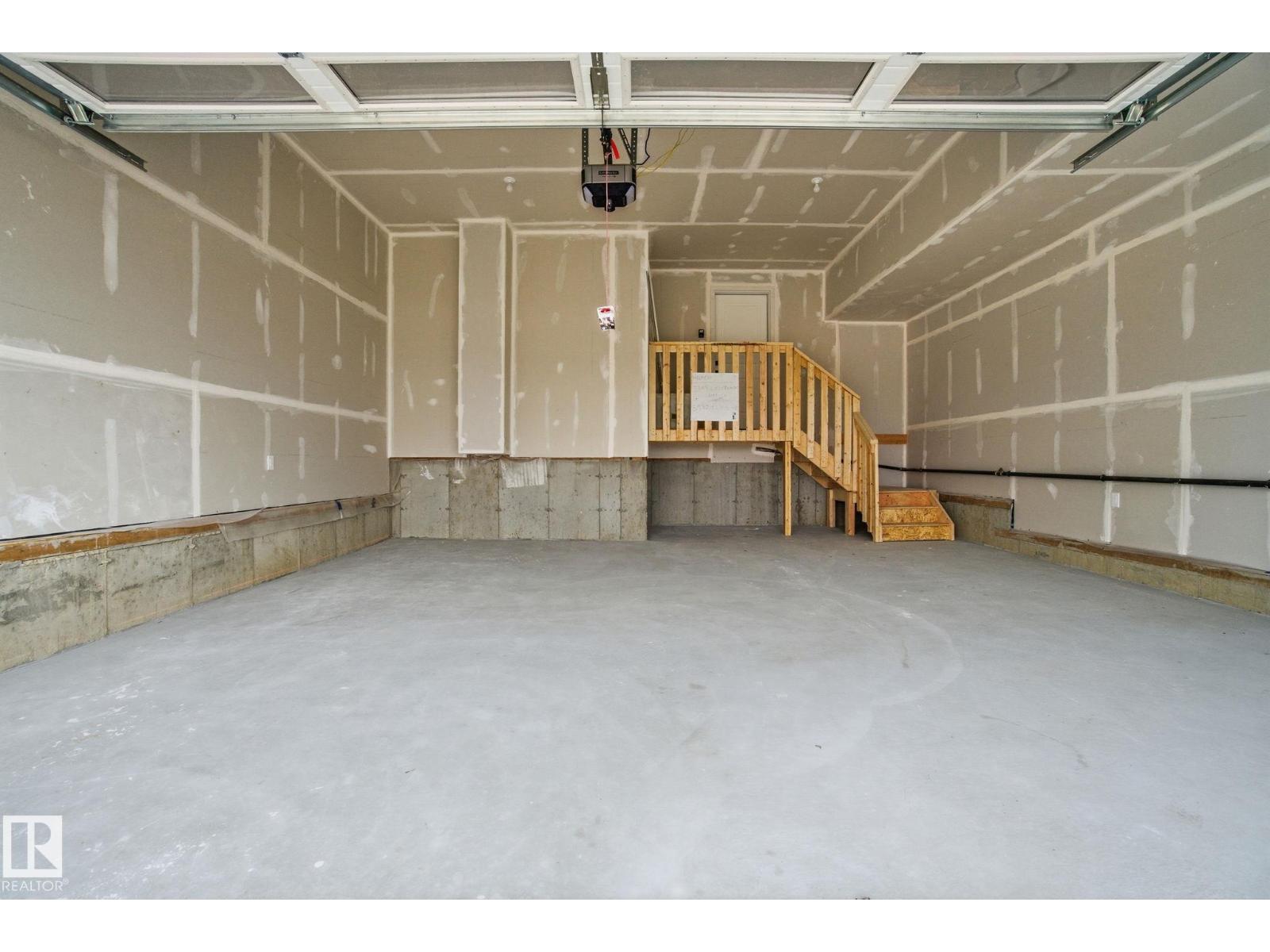 3309 Chernowski WY SW, Edmonton