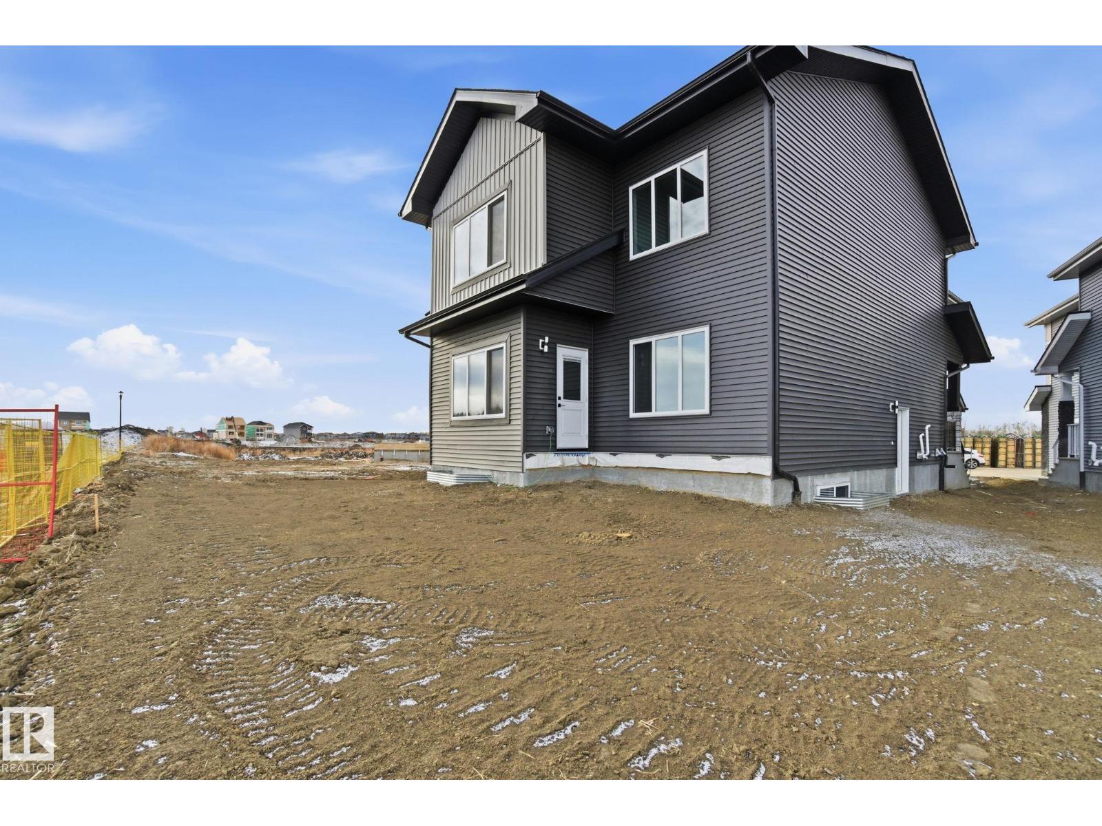 3309 Chernowski WY SW, Edmonton