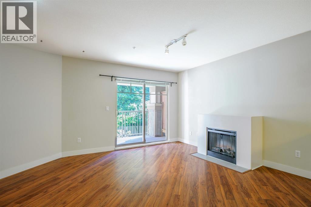 12248 224 Unit 222 photo 4