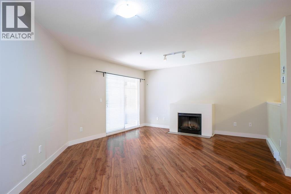 12248 224 Unit 222 photo 3