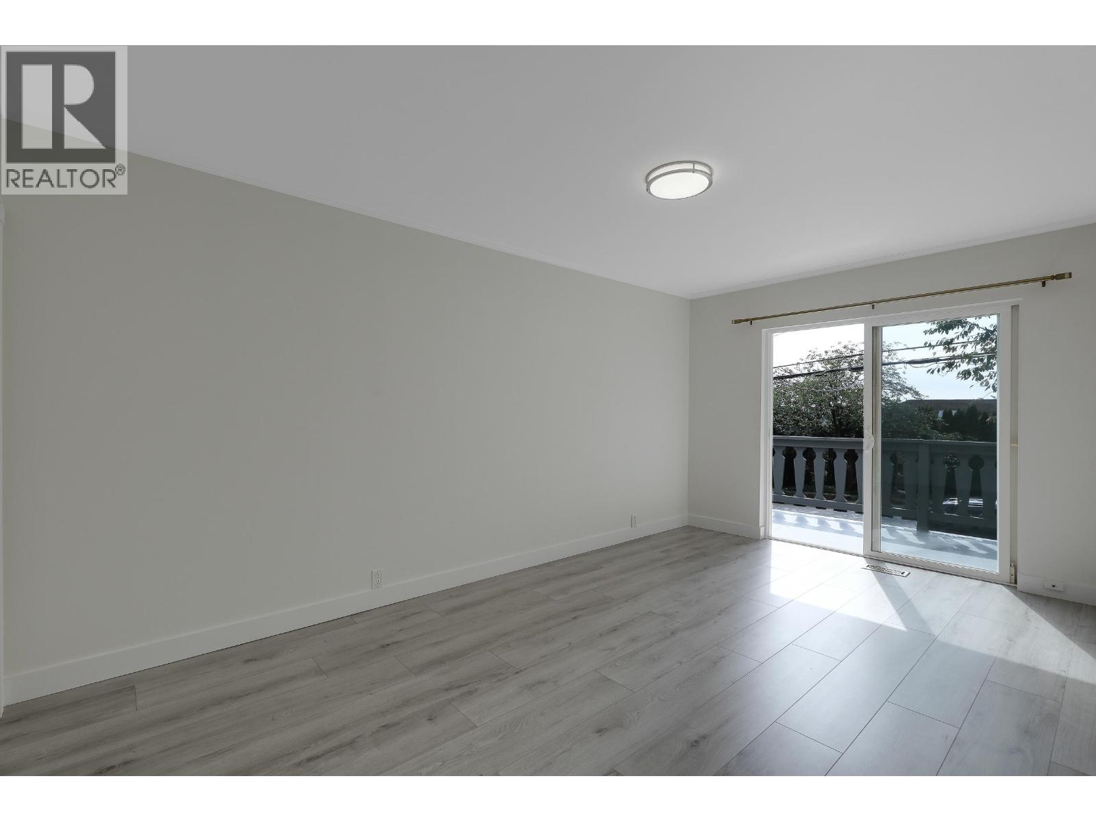 732 E 29TH STREET, North Vancouver