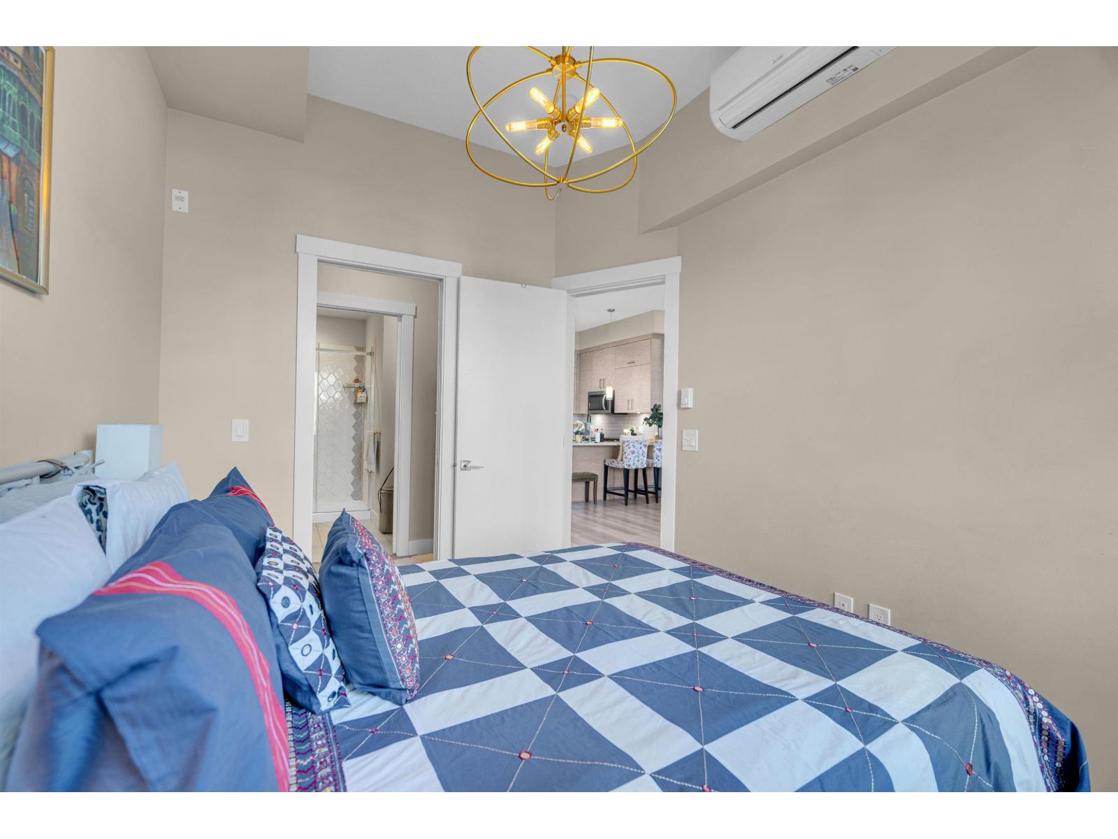 219 2120 GLADWIN ROAD, Abbotsford