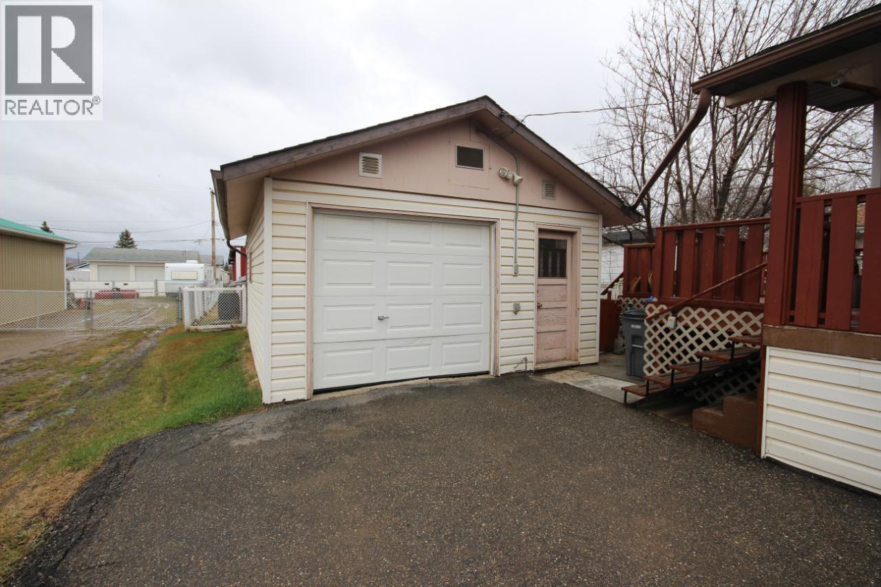 9625 13 Street, Dawson Creek