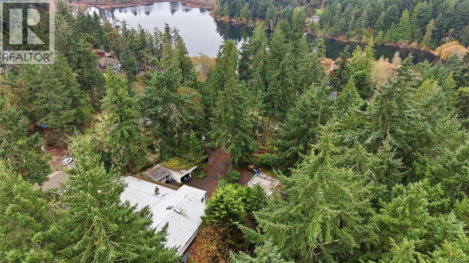2509 Florence Lake Rd, Langford