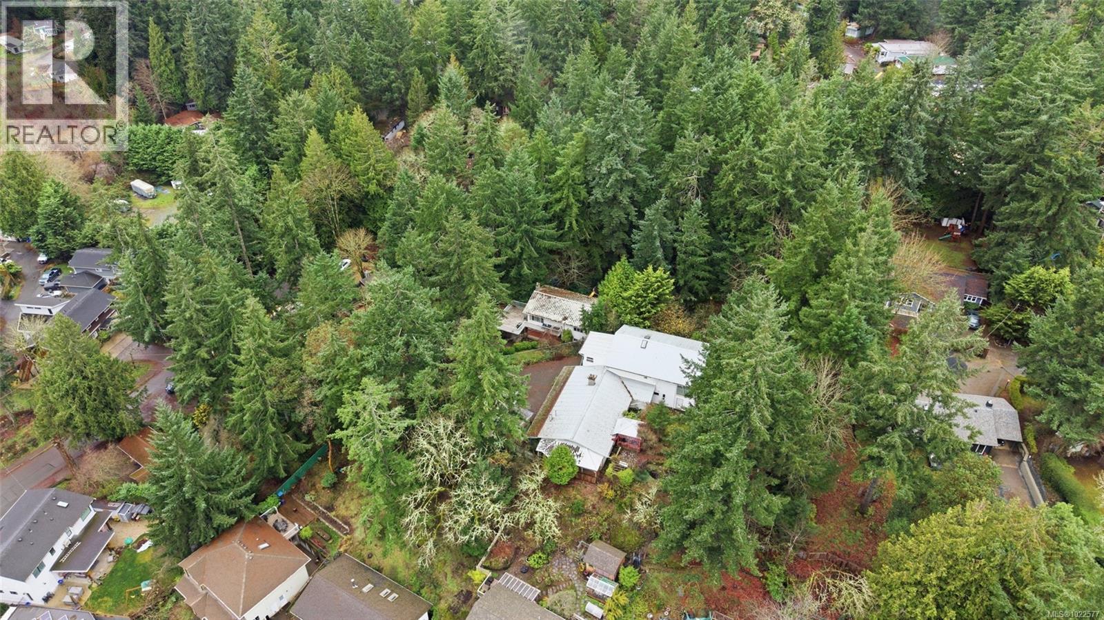 2511 Florence Lake Rd, Langford