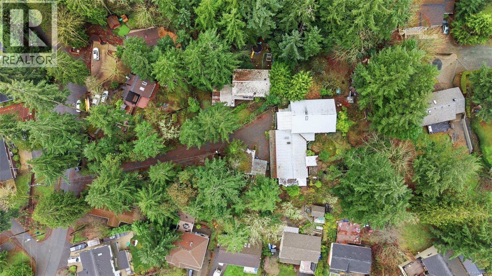 2511 Florence Lake Rd, Langford