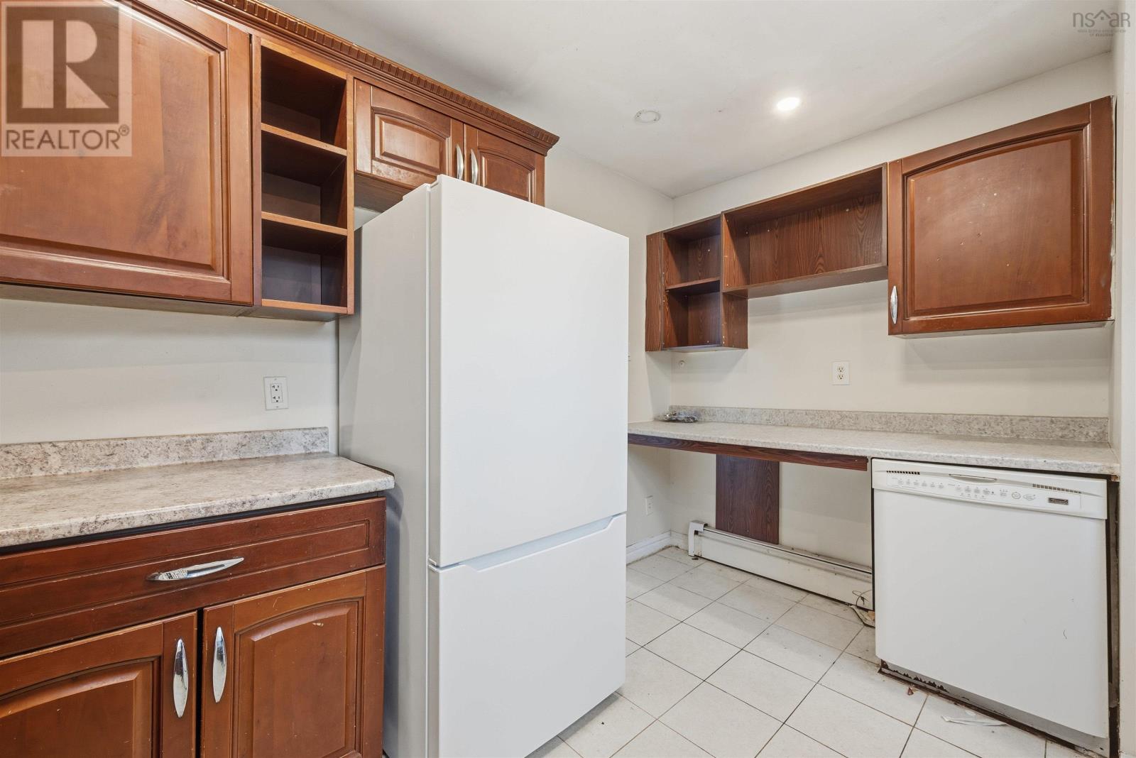 Property 37 of 46 of 64 Meadowbrook Drive