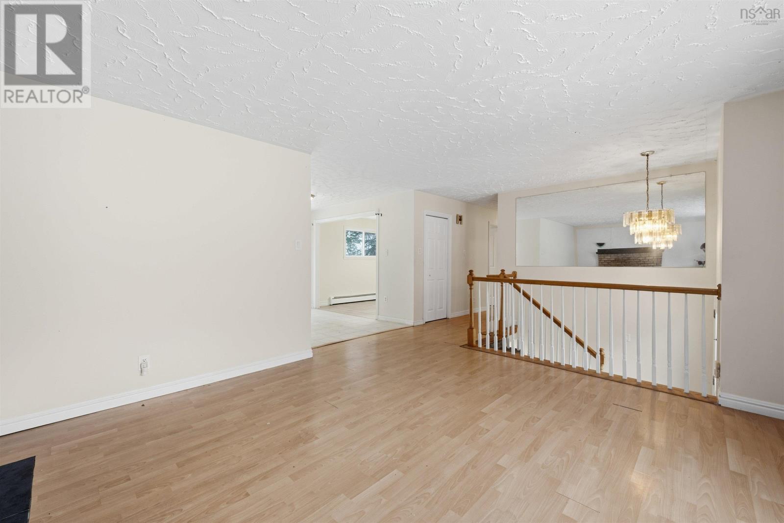 Property 26 of 46 of 64 Meadowbrook Drive