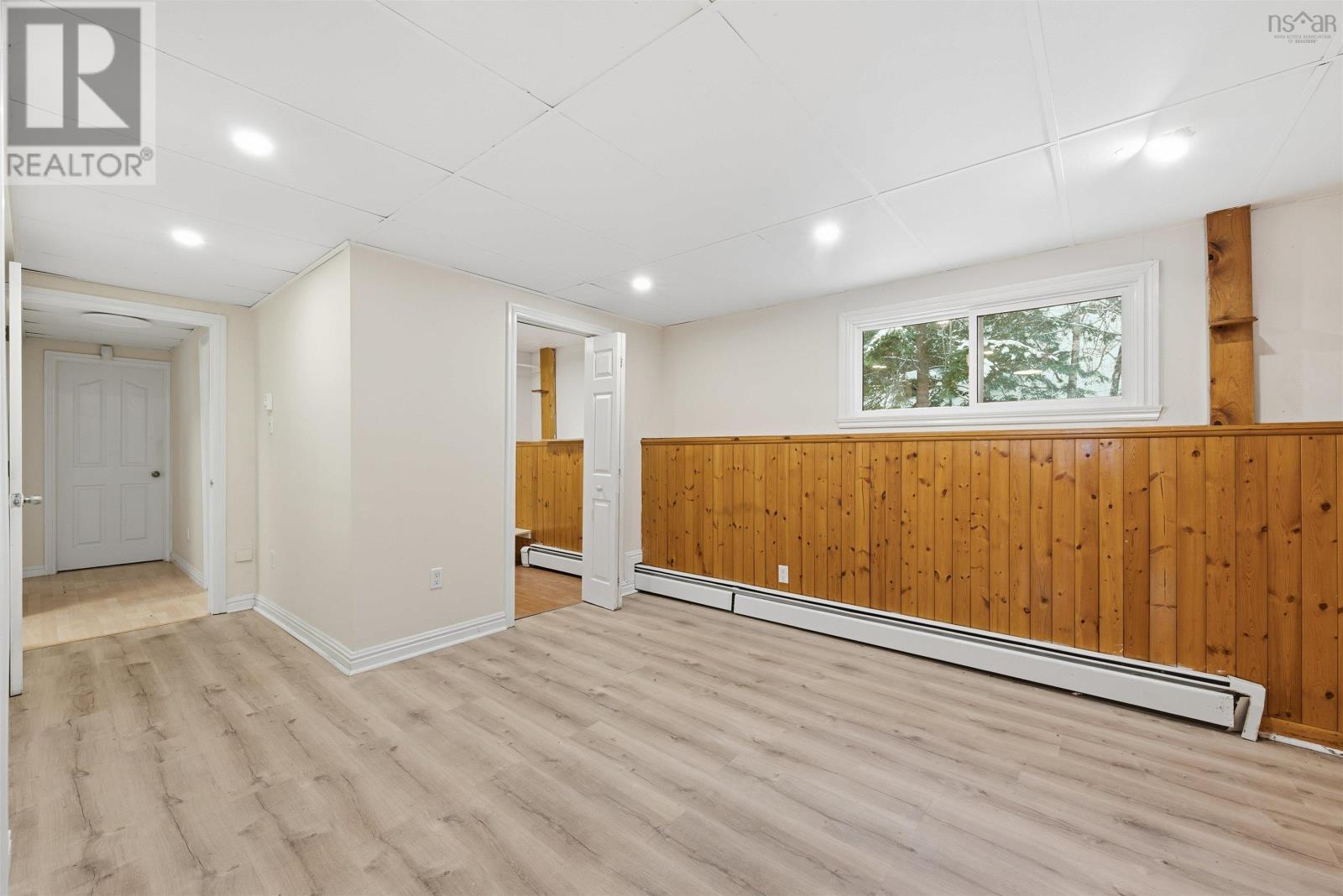 Property 11 of 46 of 64 Meadowbrook Drive