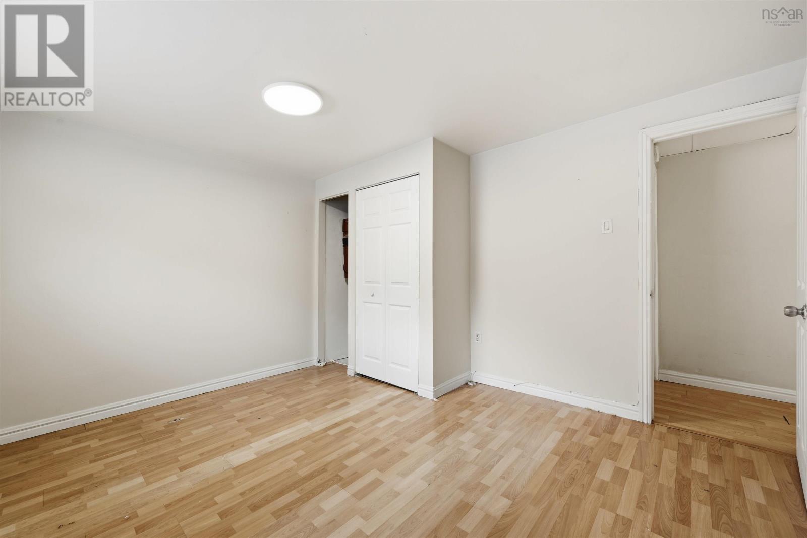 Property 24 of 46 of 64 Meadowbrook Drive