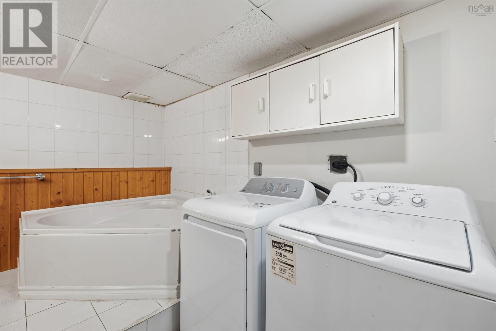 Property 38 of 46 of 64 Meadowbrook Drive