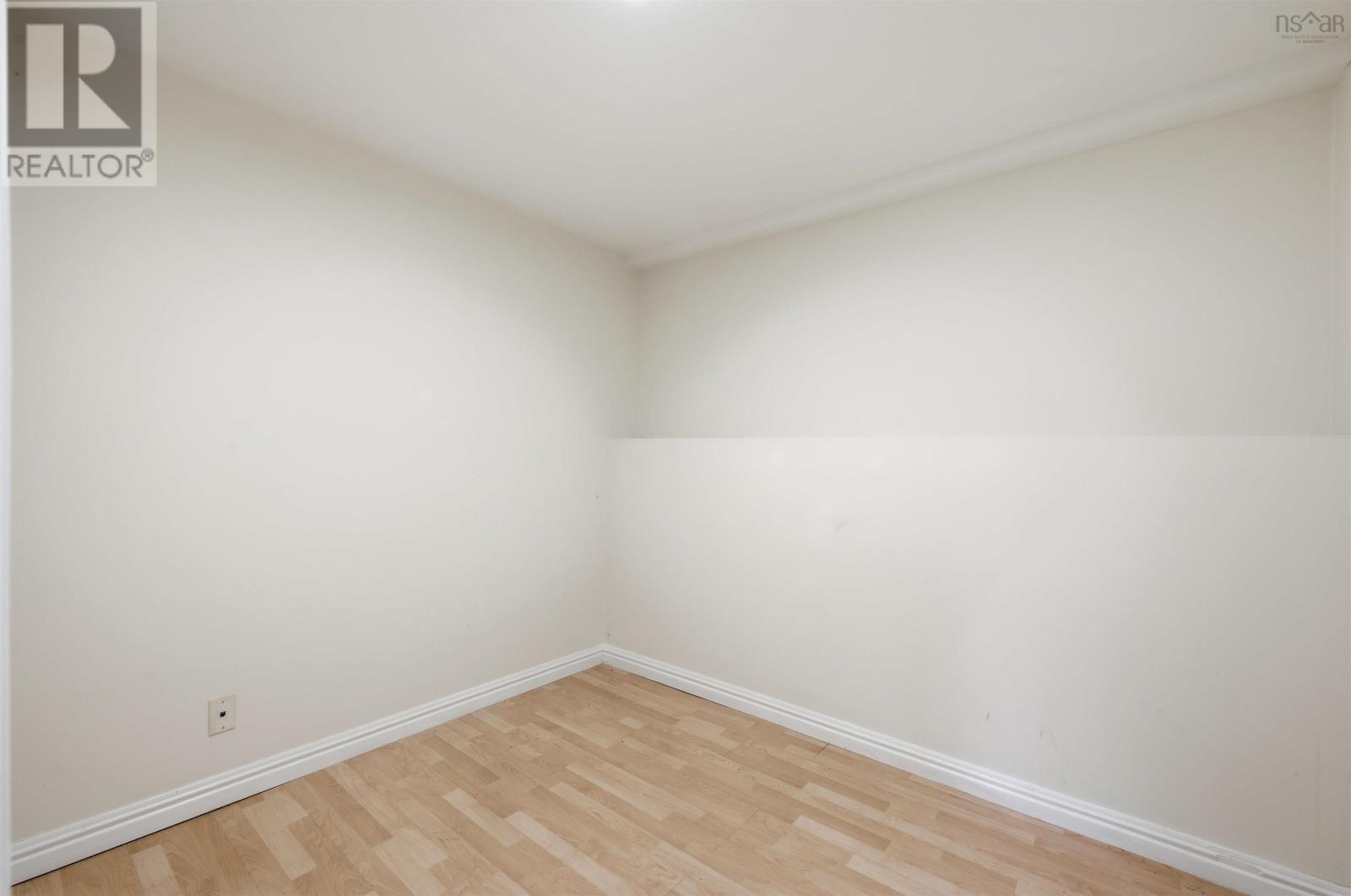 Property 7 of 46 of 64 Meadowbrook Drive