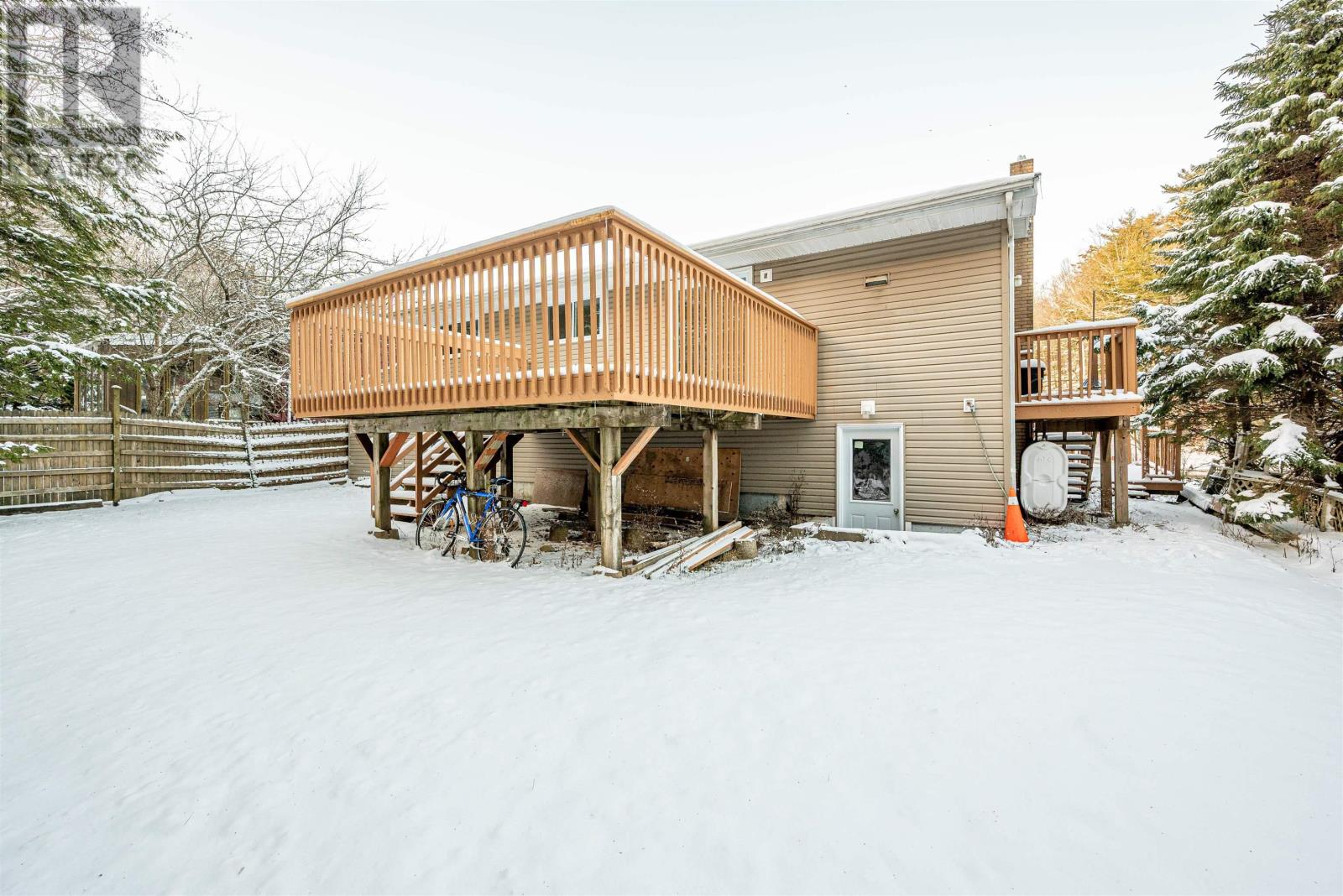 Property 33 of 46 of 64 Meadowbrook Drive