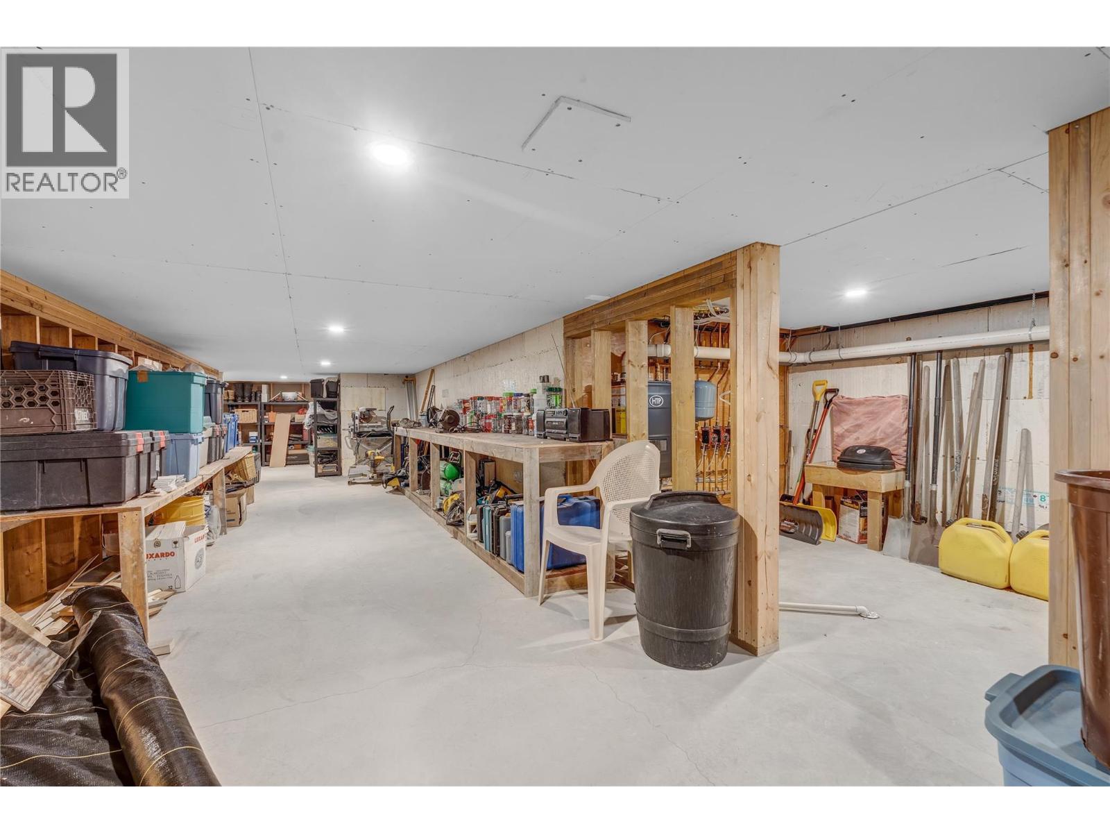 1715 Britton Road, Summerland