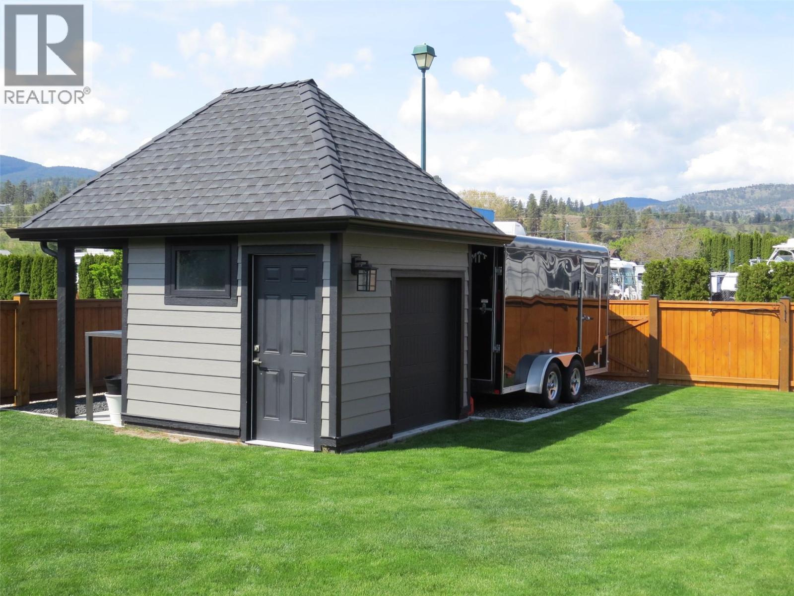 1715 Britton Road, Summerland