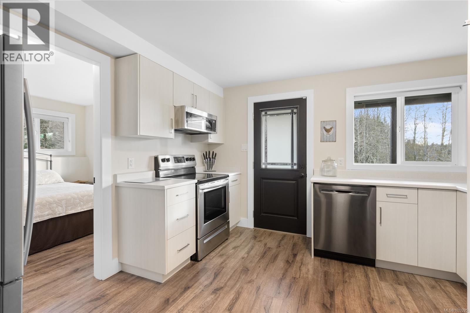  4090 Otter Point Road, Sooke