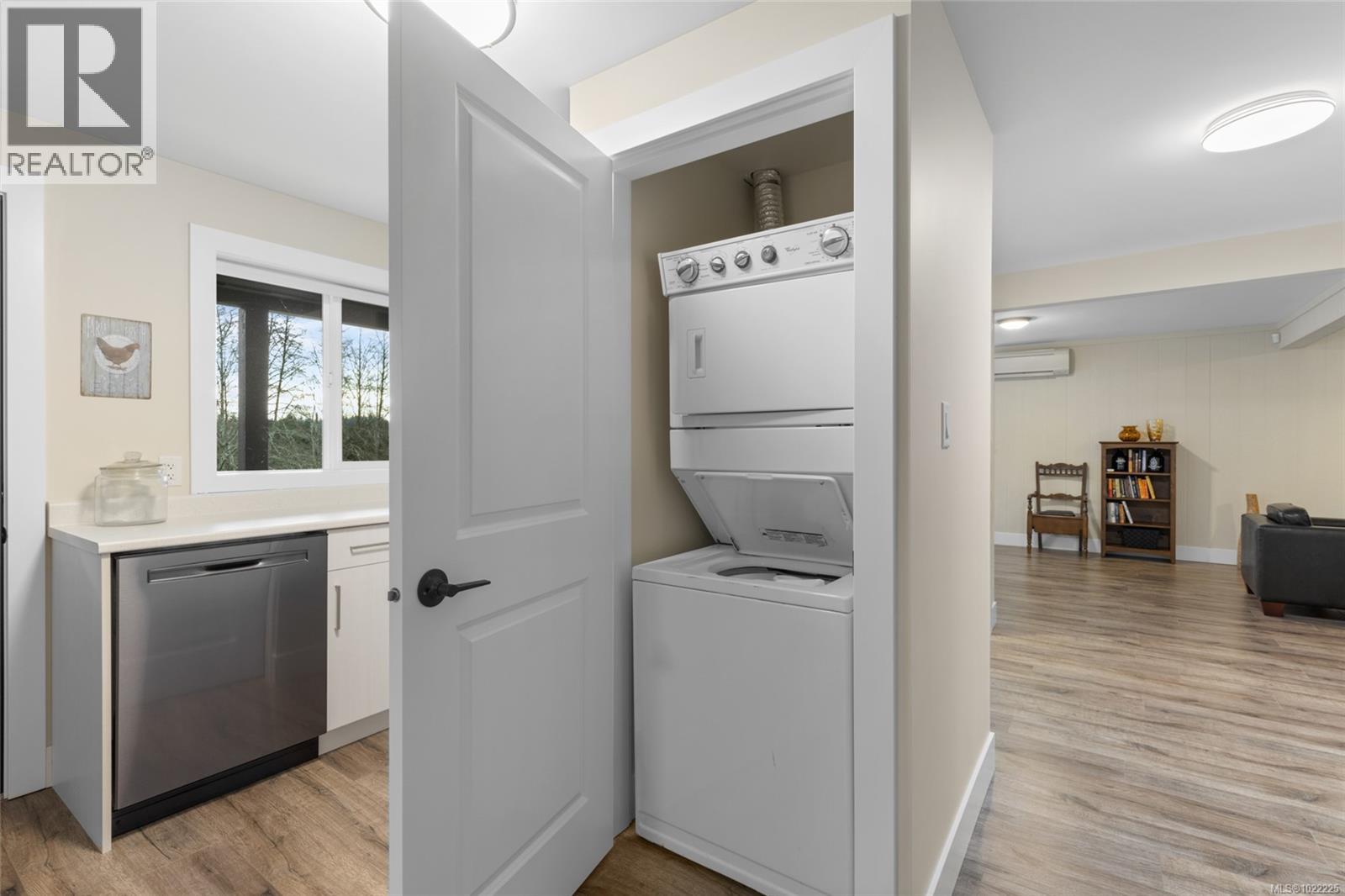  4090 Otter Point Road, Sooke