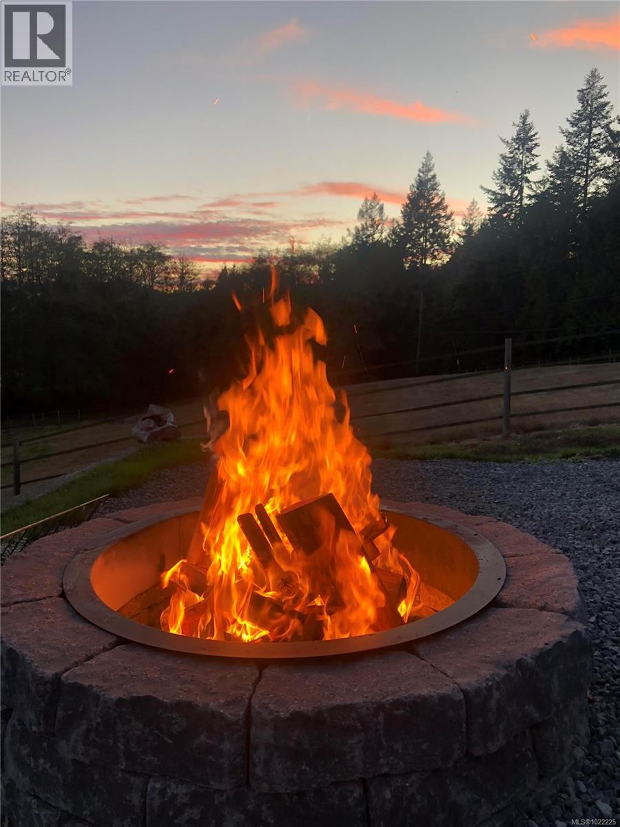  4090 Otter Point Road, Sooke