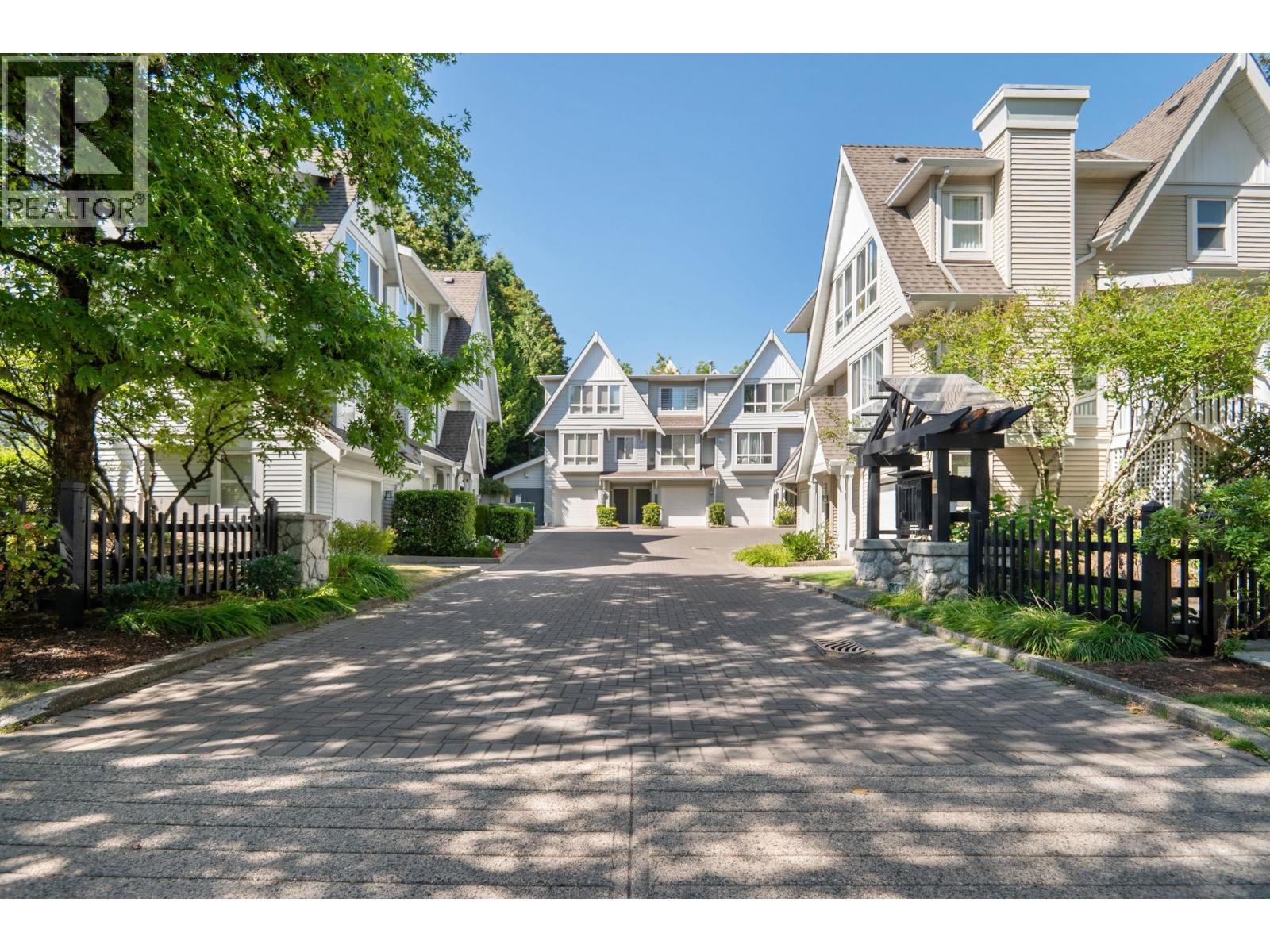 6689 PRENTER STREET, Burnaby