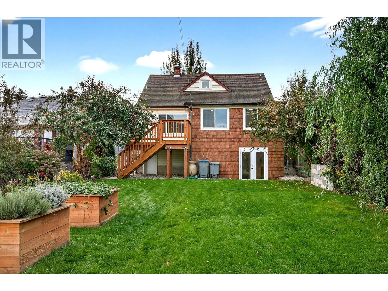 936 NICOLA STREET - 42