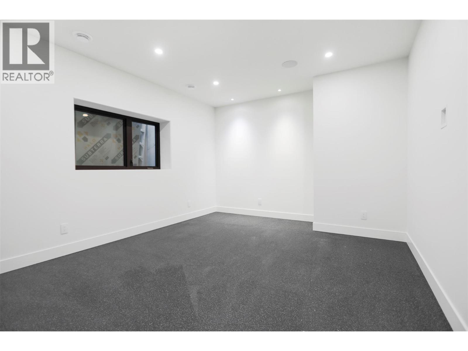  5533 Foothill Court, Kelowna