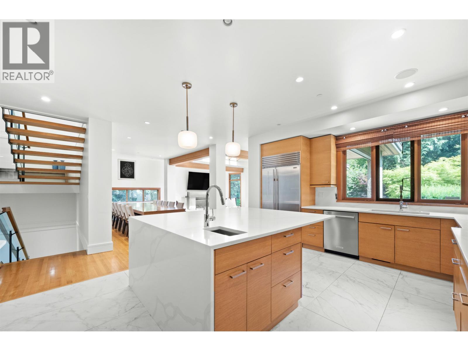 510 EASTCOT ROAD, West Vancouver