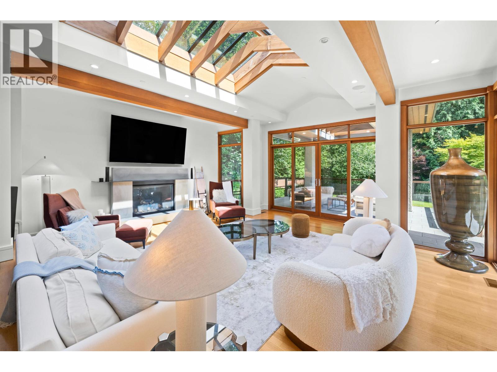 510 EASTCOT ROAD, West Vancouver