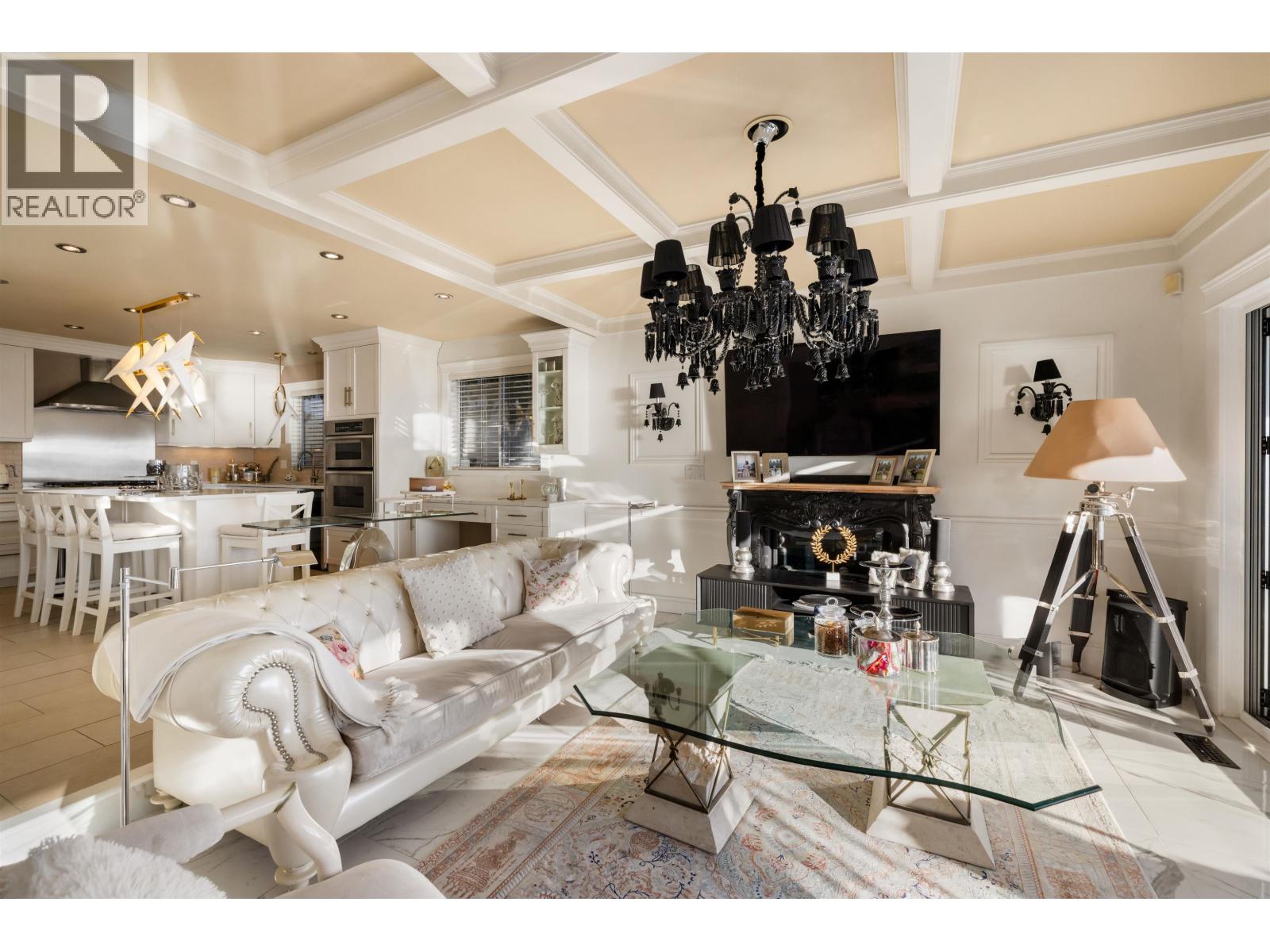 2198 ROSEBERY AVENUE, West Vancouver