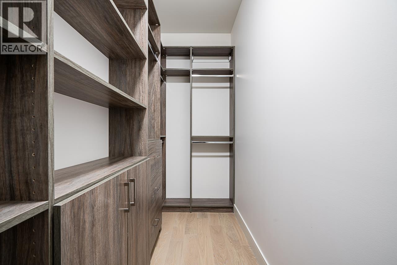 1203 W 38TH AVENUE, Vancouver