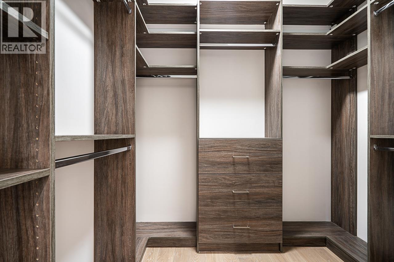 1203 W 38TH AVENUE, Vancouver