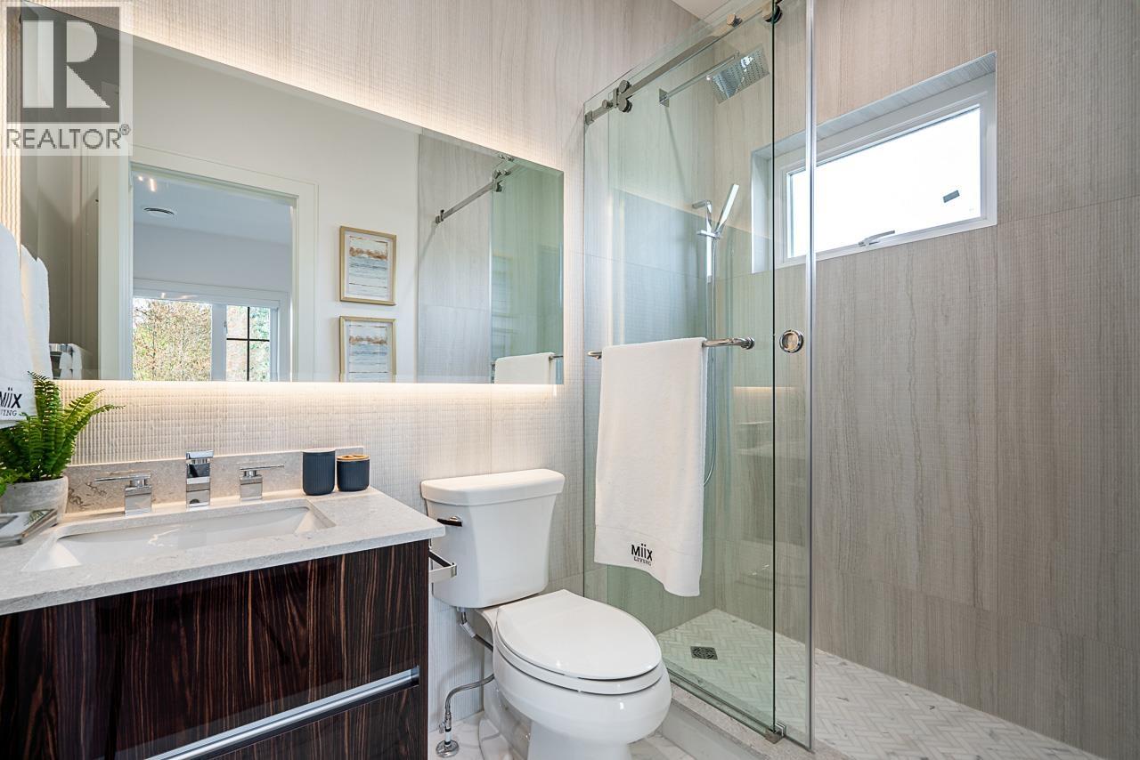 1203 W 38TH AVENUE, Vancouver