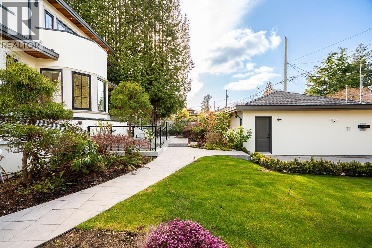 1203 W 38TH AVENUE, Vancouver