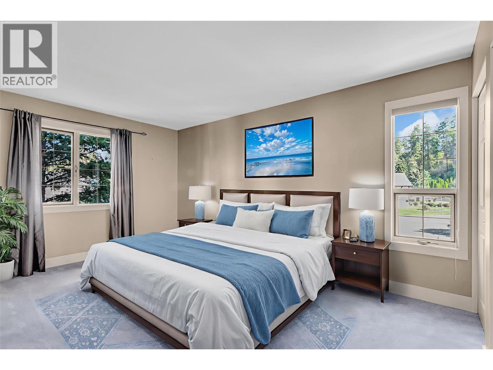  2605 Alberta Court, Kelowna