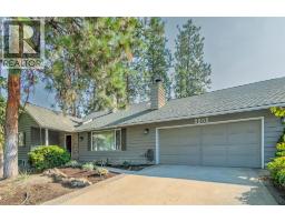  2605 Alberta Court, Kelowna